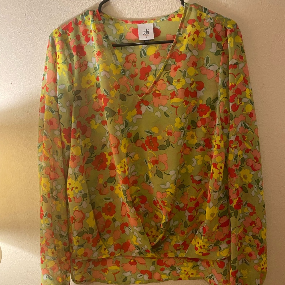 Women’s Cabi 6503 Playground Blouse Spring 24’ SzSmall Floral